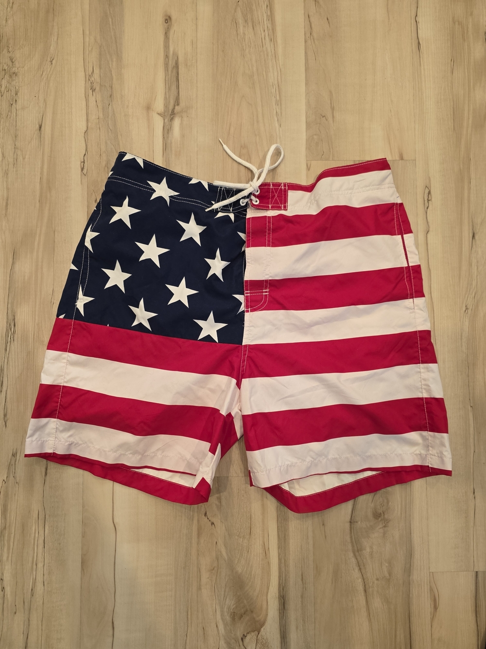 Faded Glory Patriotic Men's Swim Board Shorts -‎ Red, White & Blue